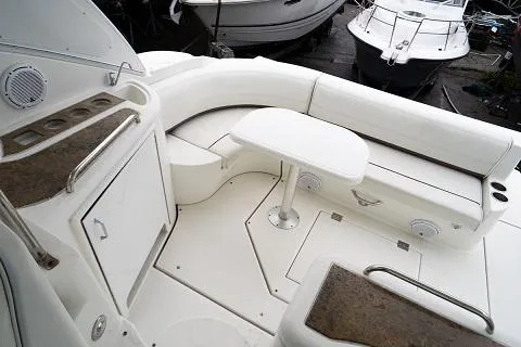  Yacht Photos Pics 2008 Cruisers 420 Express yacht interior with white seating and table.