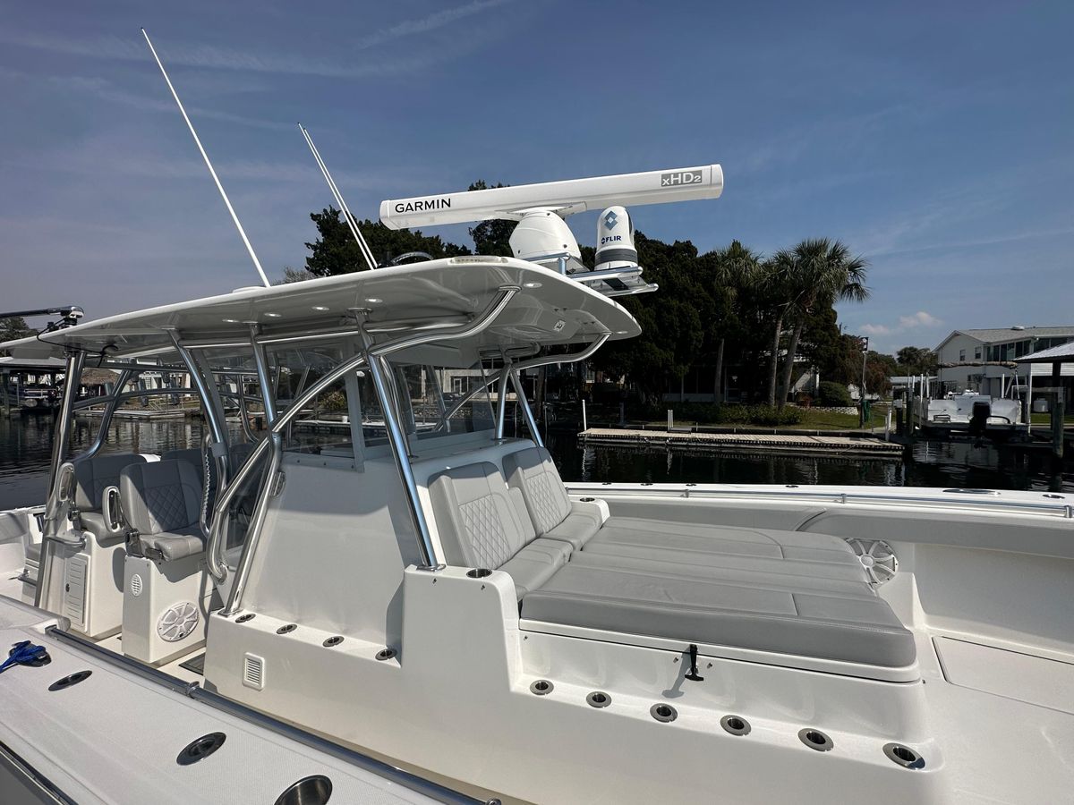 2021 SeaHunter 46 