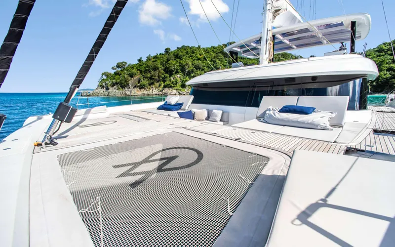 Valentine Yacht Photos Pics 