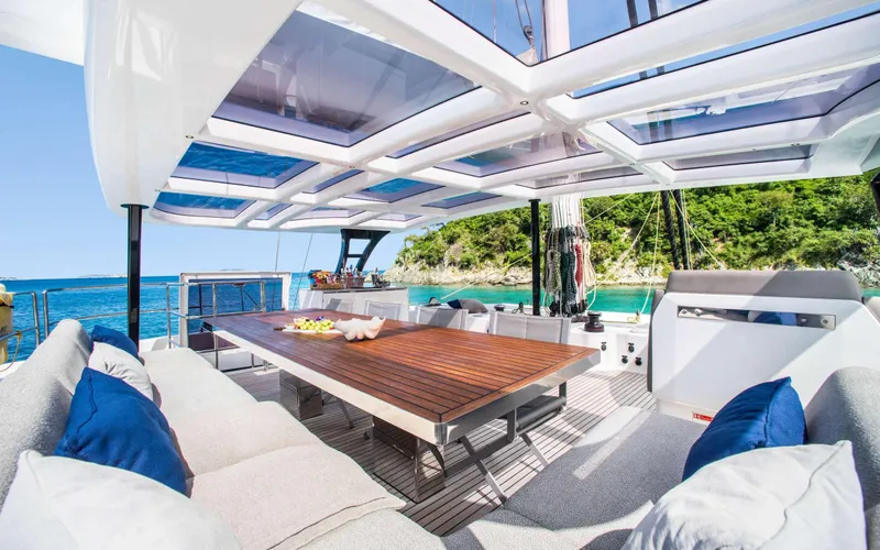 Valentine Yacht Photos Pics 