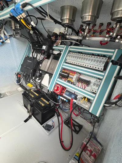 Hull 106 Yacht Photos Pics Electrical system of 2025 Hammer Yachts HammerCat 30, showcasing wiring and components.