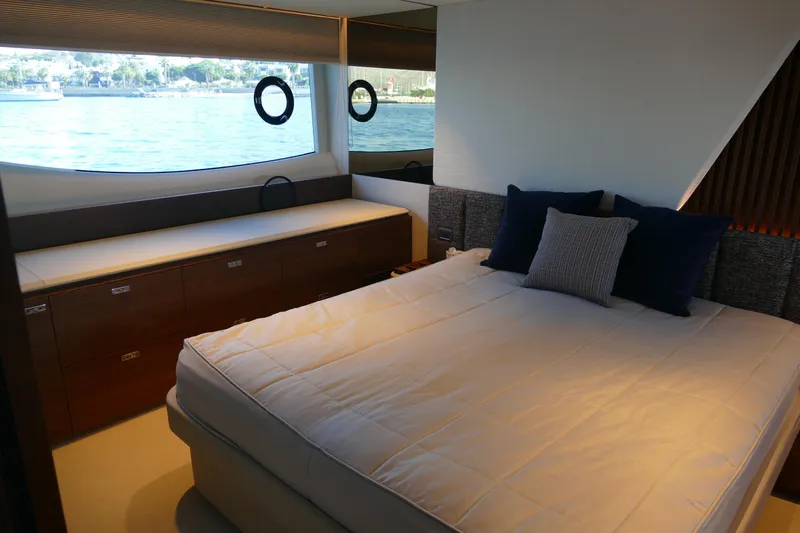  Yacht Photos Pics Luxurious bedroom on the Princess Y72 yacht, model year 2022.