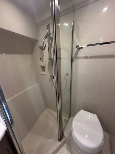 Jubilant Yacht Photos Pics 