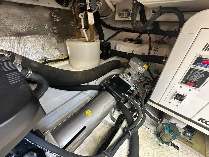 Jubilant Yacht Photos Pics 