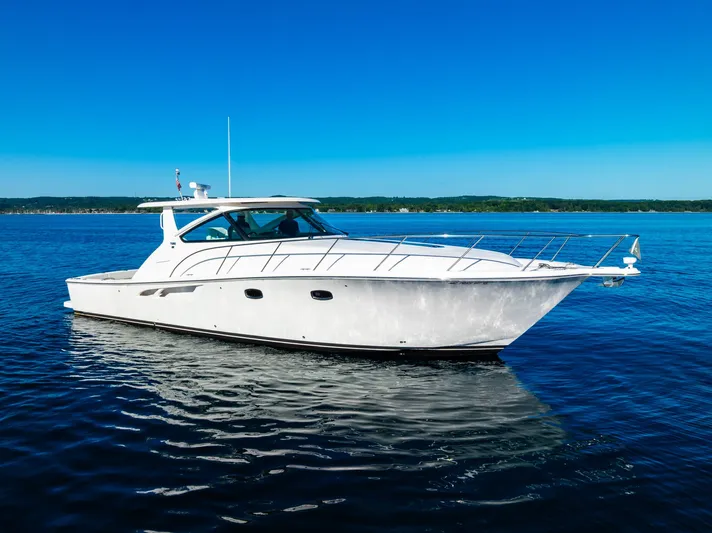 Booyah Yacht Photos Pics 