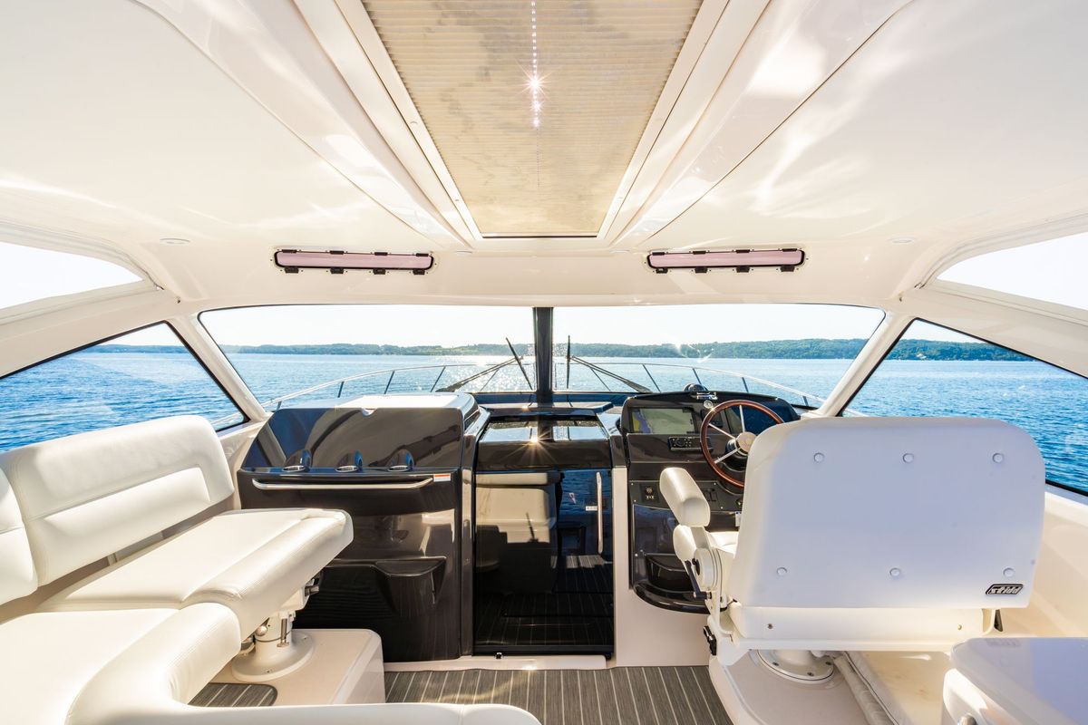 2020 Tiara Yachts 43 