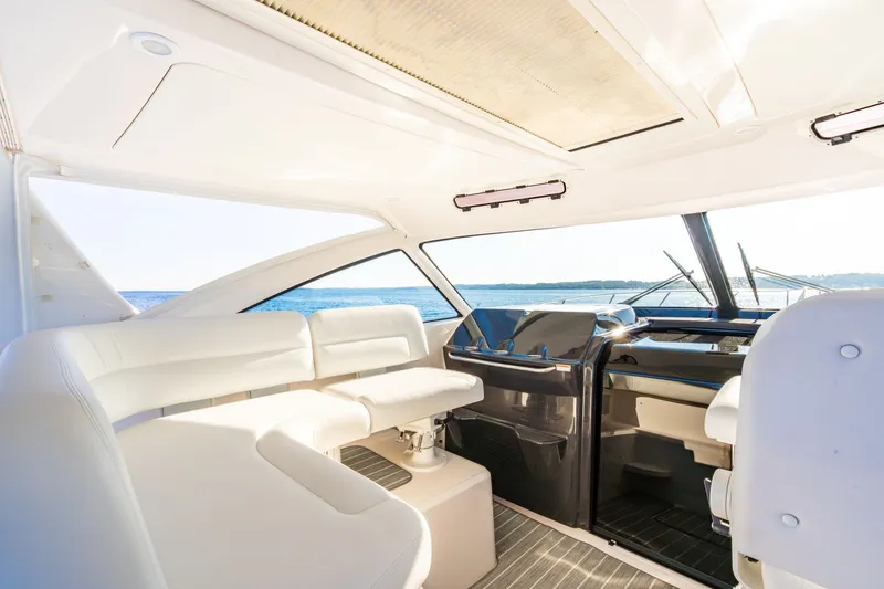 Booyah Yacht Photos Pics 