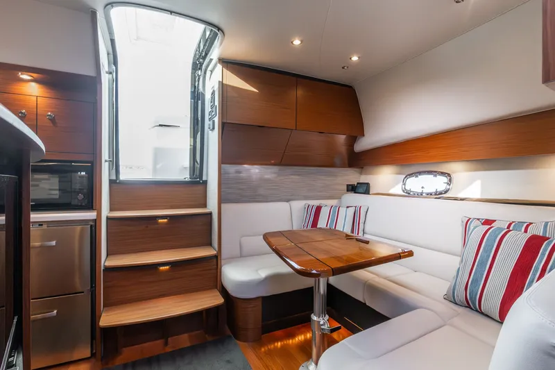 Booyah Yacht Photos Pics 