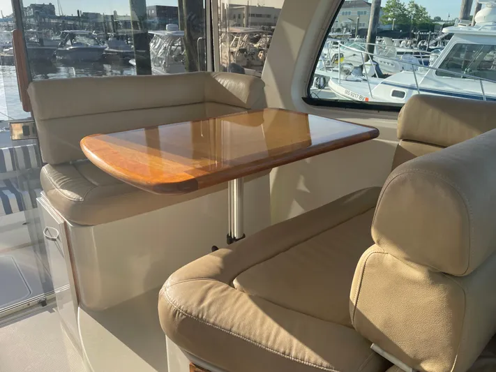 Allure Yacht Photos Pics Dinette