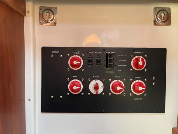 Allure Yacht Photos Pics Electrical panel