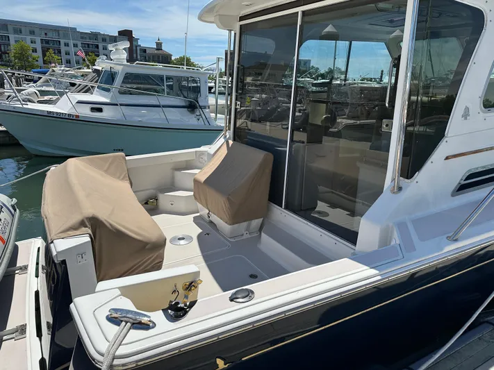 Allure Yacht Photos Pics Cockpit covers