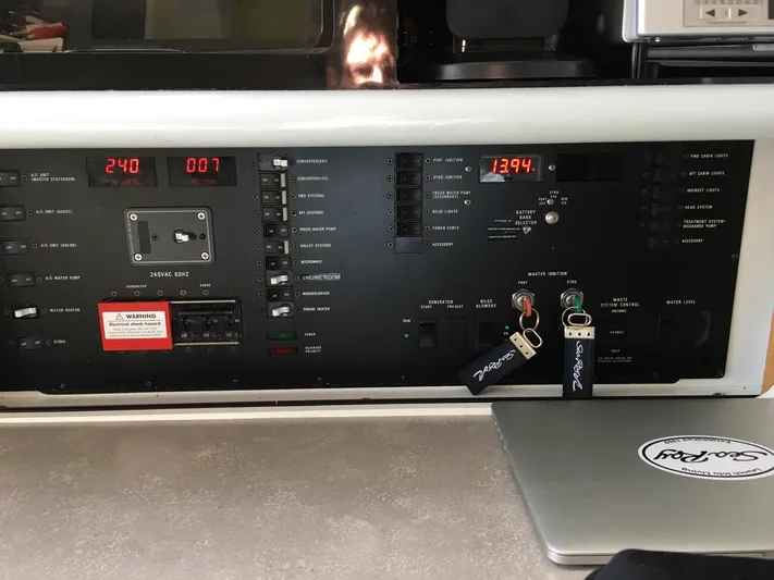 Contessa Yacht Photos Pics 