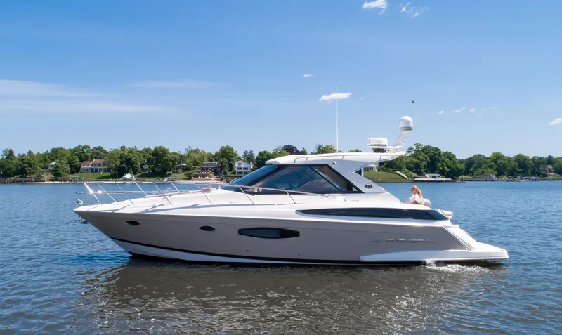 Margie L Yacht Photos Pics 