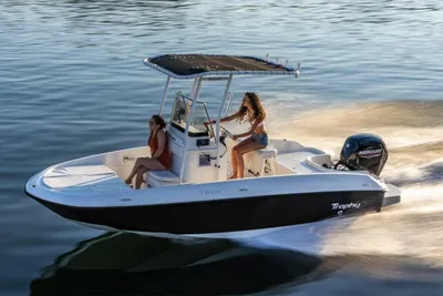 Bayliner Trophy T18