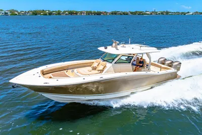 2018 Scout 380 LXF