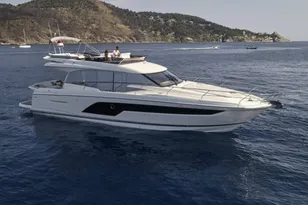 2021 Prestige 590