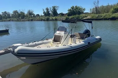 2023 Lomac 660 TURISMO