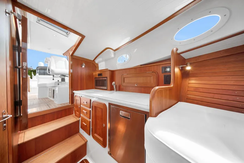 Seaduction Yacht Photos Pics 