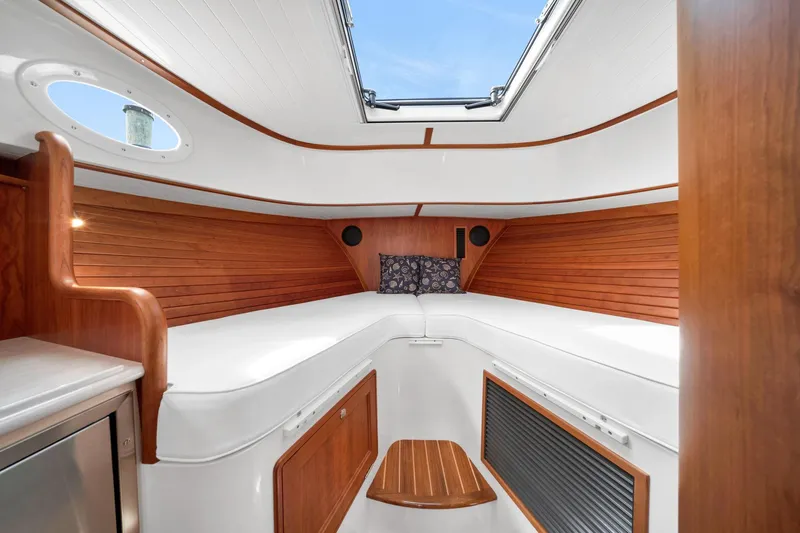 Seaduction Yacht Photos Pics 