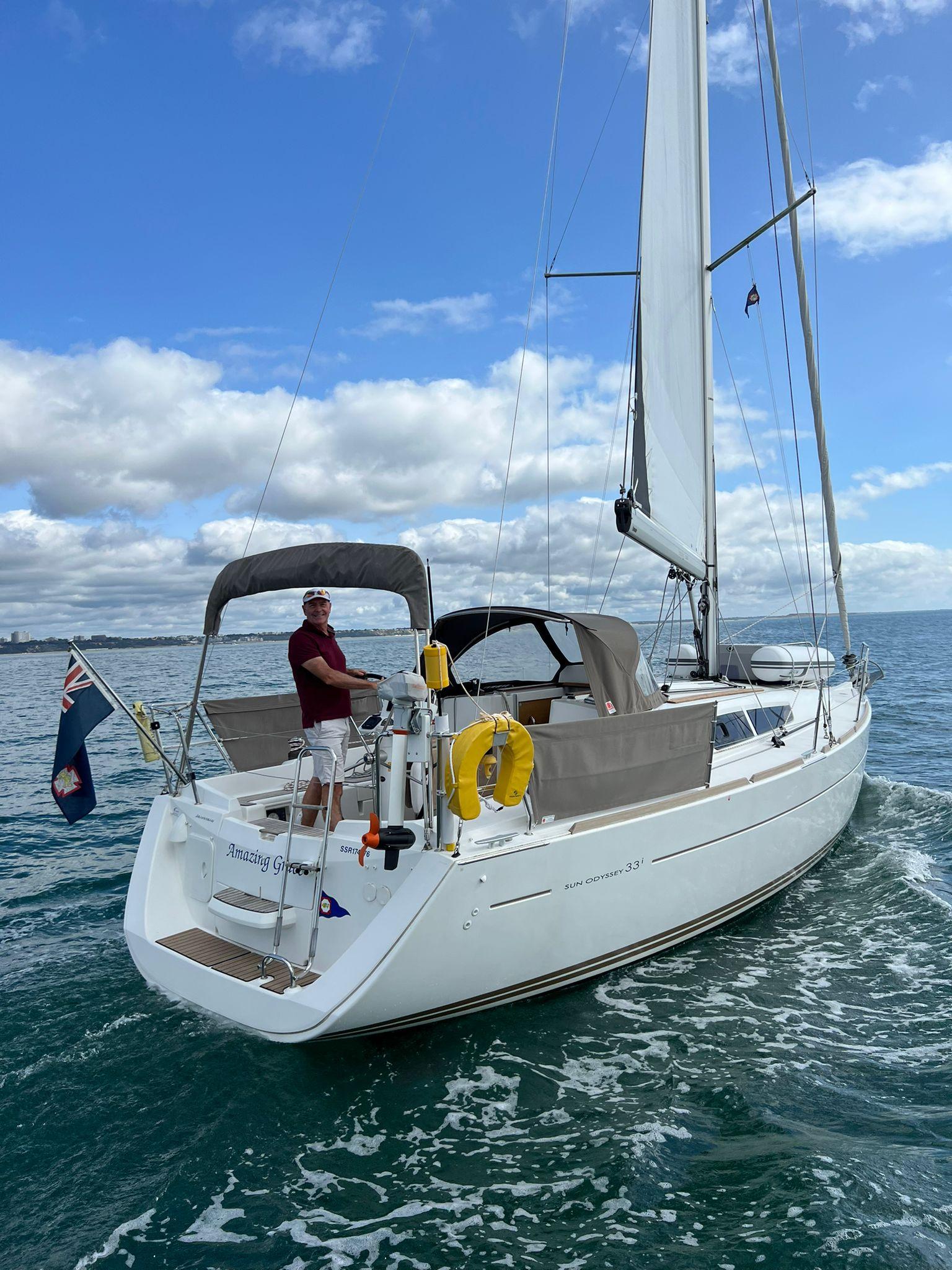 Jeanneau Sun Odyssey 33i swing keel 10m 2014 Dorset Boats and