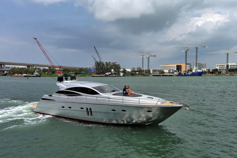 Exotix Yacht Photos Pics 