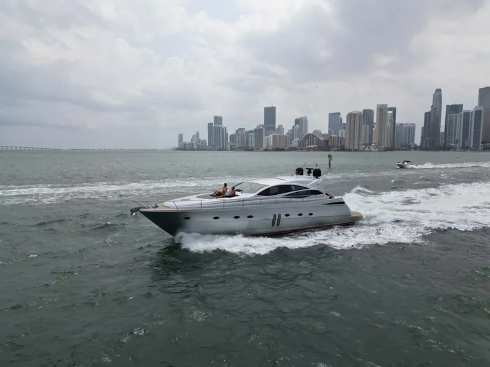 Exotix Yacht Photos Pics 