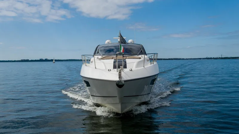 Yolo Yacht Photos Pics 