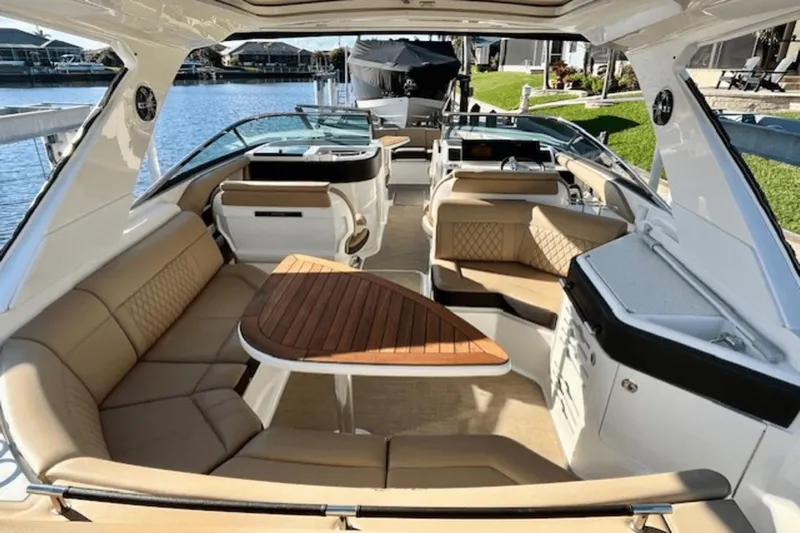 Bobber Ann Yacht Photos Pics 