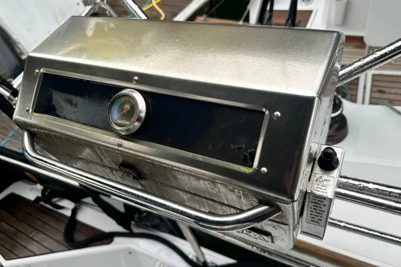 Lost Traveler Yacht Photos Pics Stainless steel grill on Jeanneau Sun Odyssey 440 yacht, 2020 model.