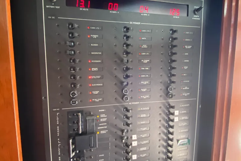 Dianne Yacht Photos Pics 