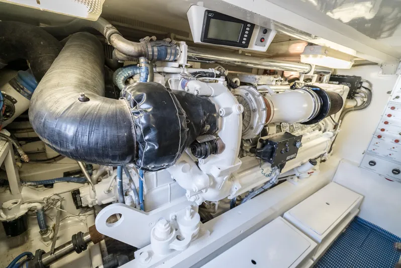 Reel Tycoon Yacht Photos Pics 