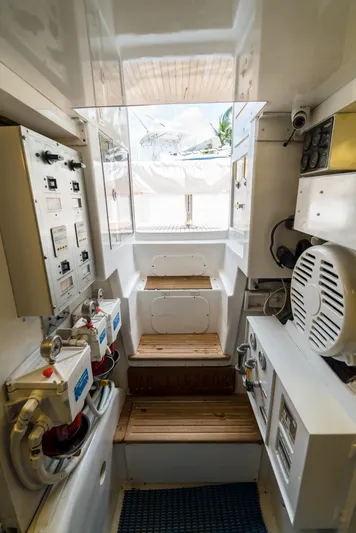 Reel Tycoon Yacht Photos Pics 