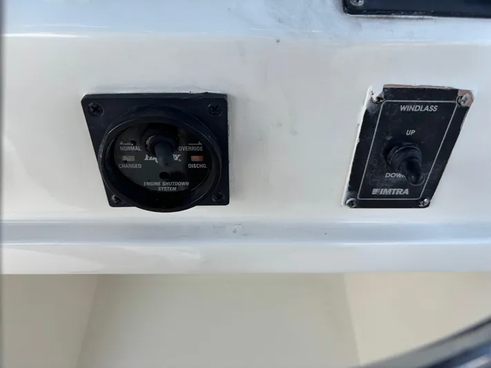 Blue Moon Yacht Photos Pics 