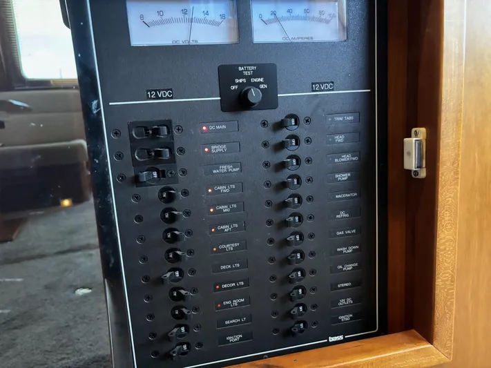 Blue Moon Yacht Photos Pics 