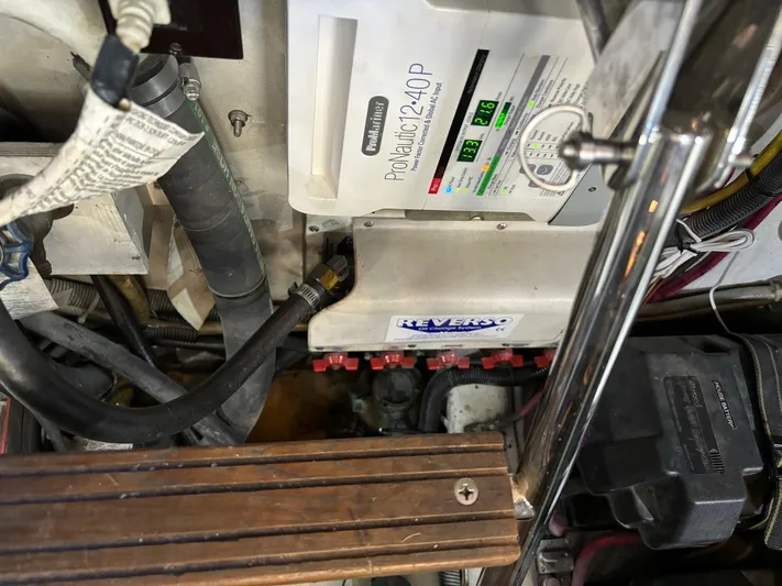 Blue Moon Yacht Photos Pics 