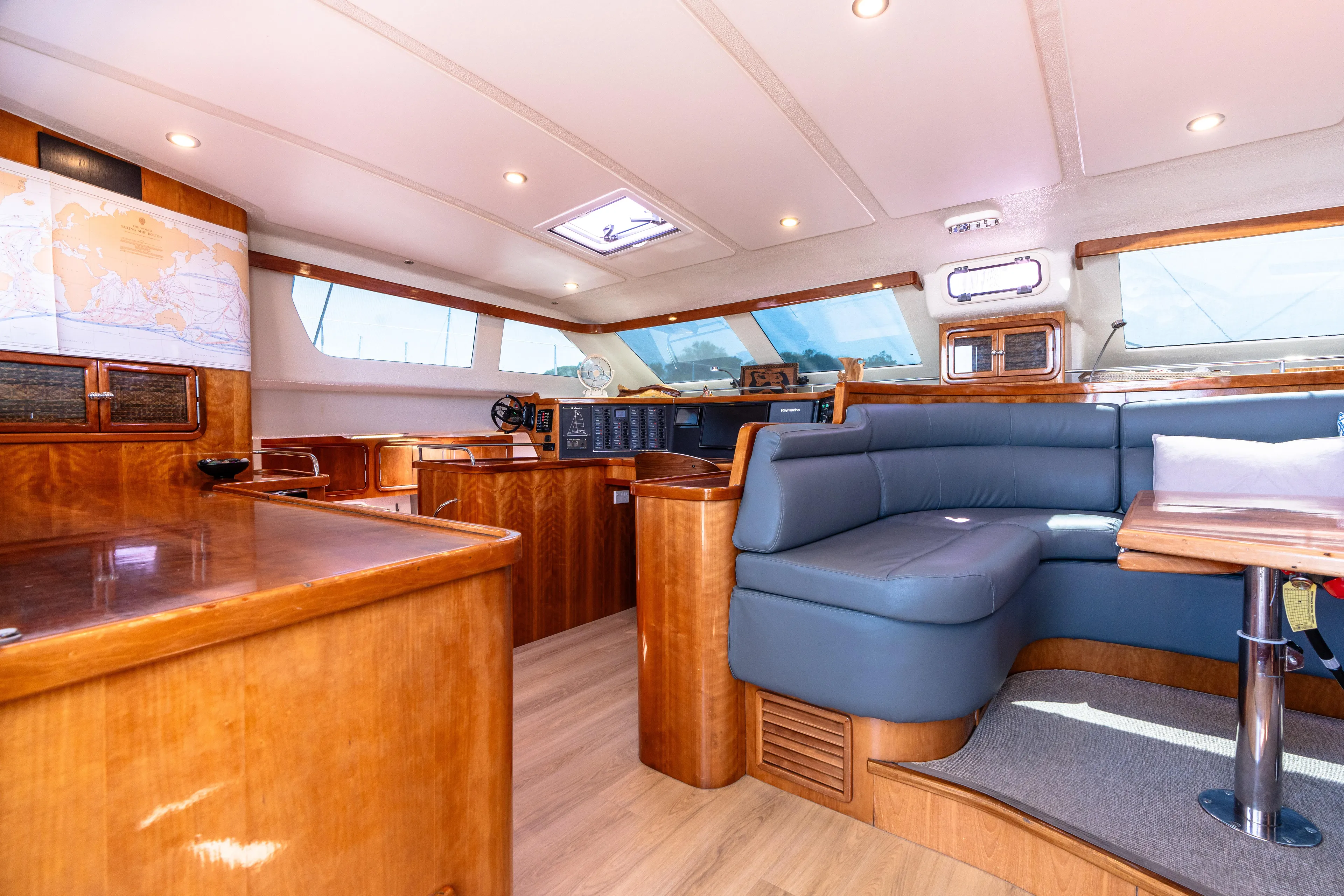 Atlas Yacht Photos Pics Main Salon