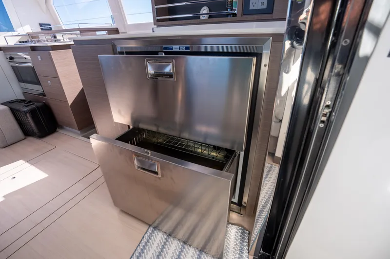 Grey Ghost Yacht Photos Pics 