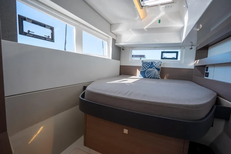 Grey Ghost Yacht Photos Pics 