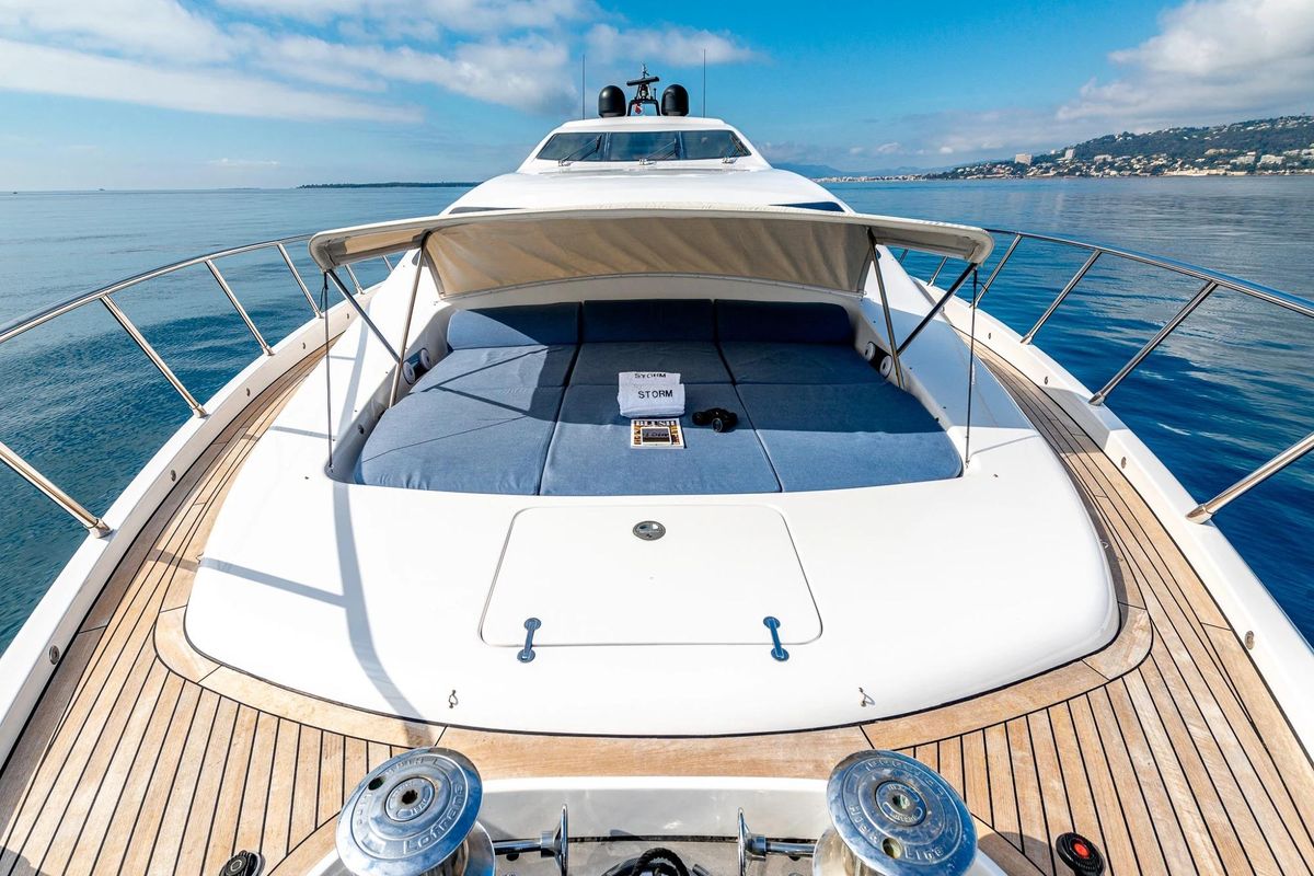 2005 Mangusta 103 