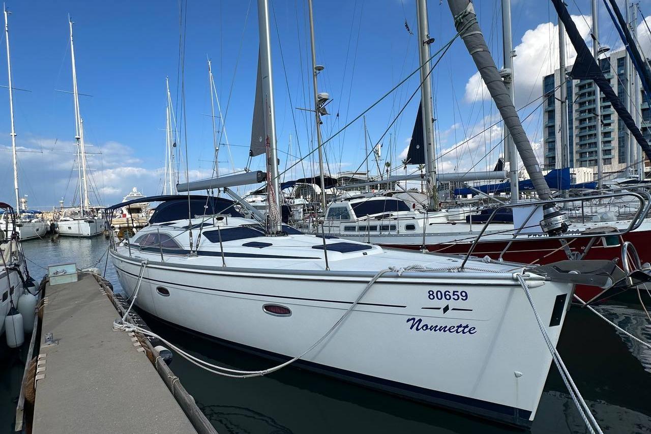 2007 Bavaria 44 Vision