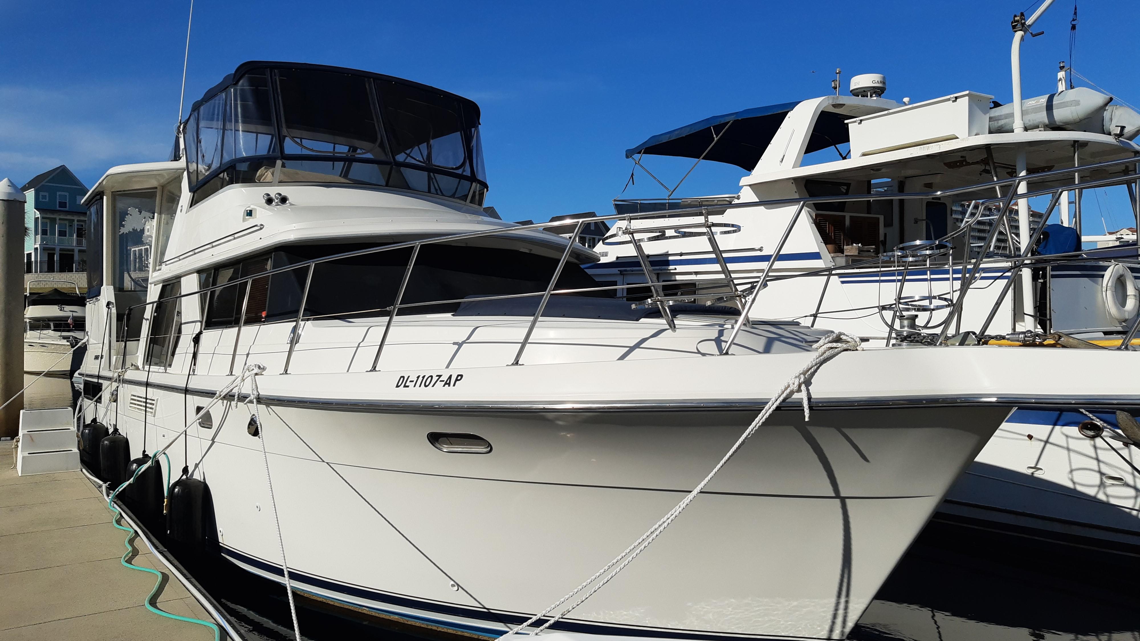 carver 440 motor yacht for sale