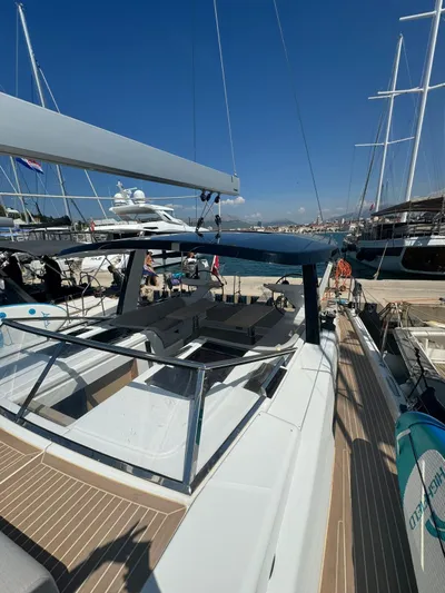 Sbn Yacht Photos Pics 