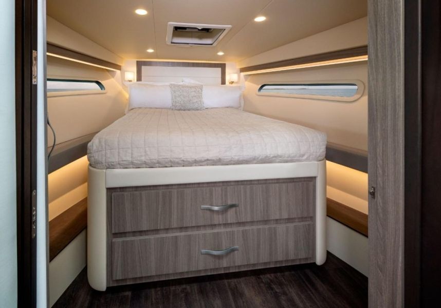2020 Regal 38 XO