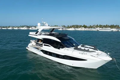 Galeon 640 Fly