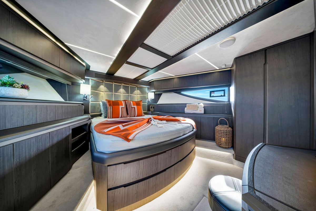 2022 Galeon 68 