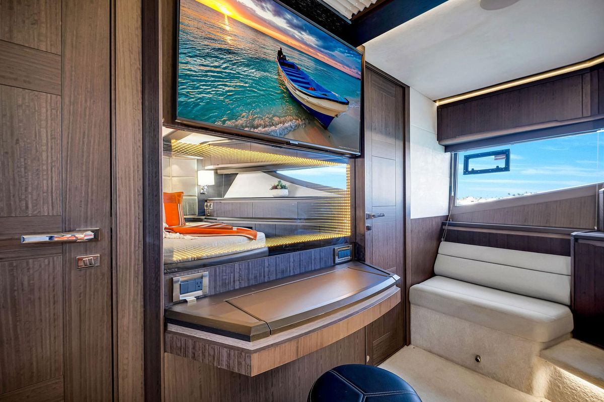 2022 Galeon 68 