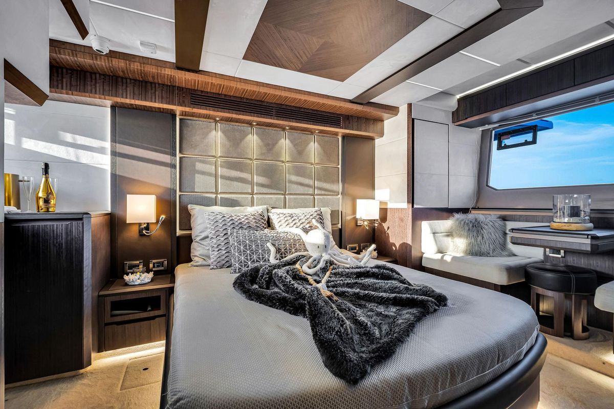 2022 Galeon 68 
