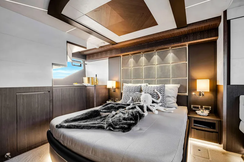 Let's Toast Yacht Photos Pics 