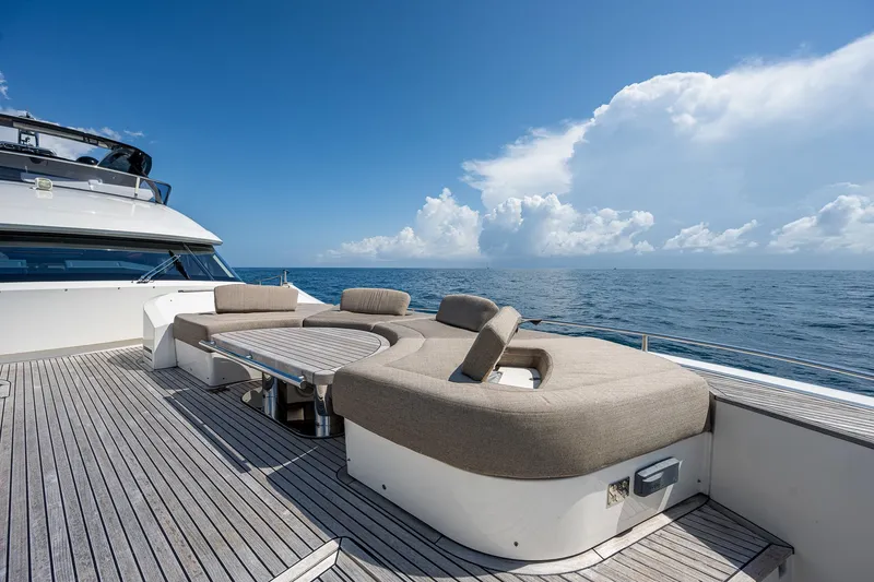 Panda Yacht Photos Pics 