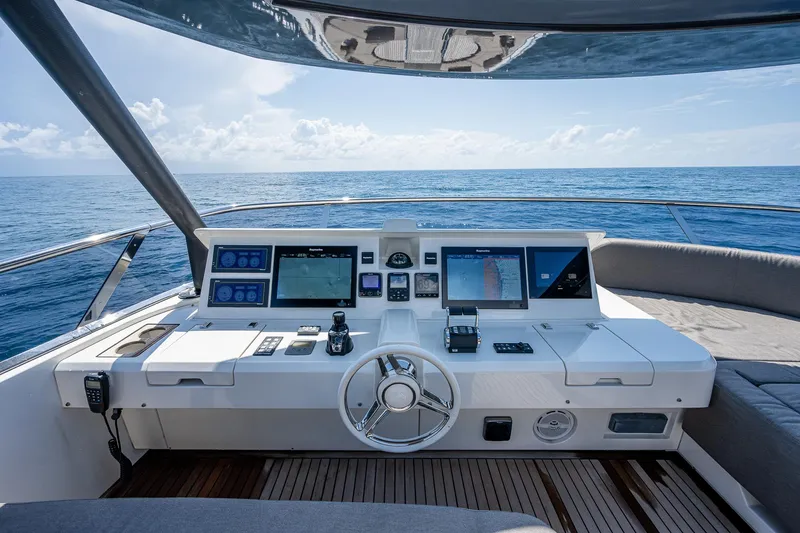 Panda Yacht Photos Pics 